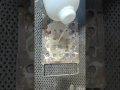 Chất làm sạch khuôn PU